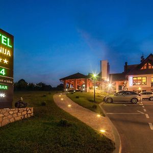 Hotel Degenija